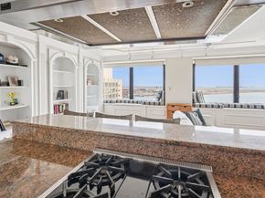 65 East India Row PHE, Boston MA 02110