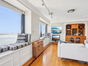 65 East India Row PHE, Boston MA 02110