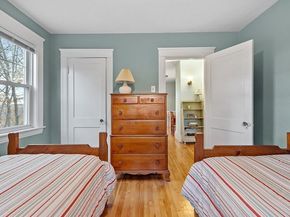 31 Barnard Rd, Worcester MA 01605