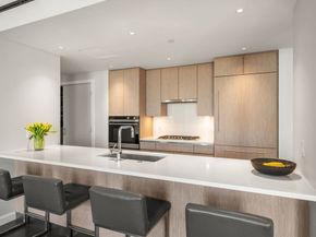 43 Westland Ave 712, Boston MA 02115