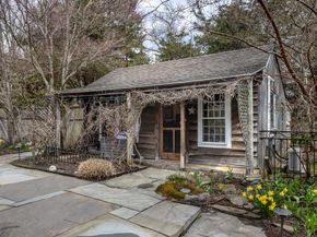 23 Prospect Rd, Mattapoisett MA 02739