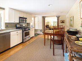 23 Prospect Rd, Mattapoisett MA 02739