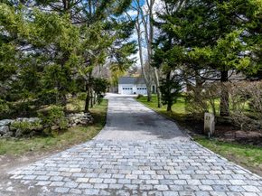 23 Prospect Rd, Mattapoisett MA 02739