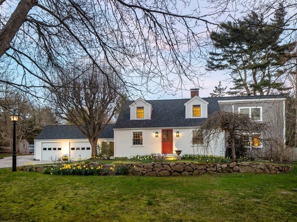 23 Prospect Rd, Mattapoisett MA 02739