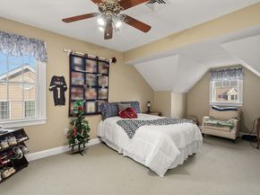 123 Carrington Ln 123, Uxbridge MA 01569