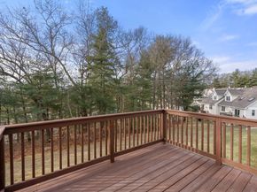 123 Carrington Ln 123, Uxbridge MA 01569