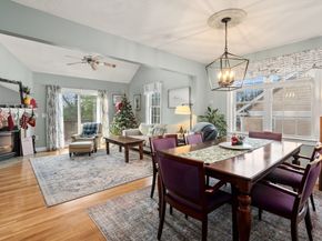 123 Carrington Ln 123, Uxbridge MA 01569