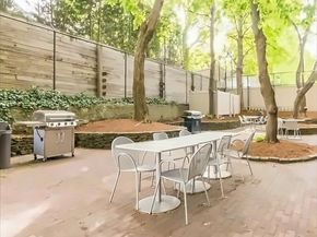 33 Pond Ave. 915, Brookline MA 02445