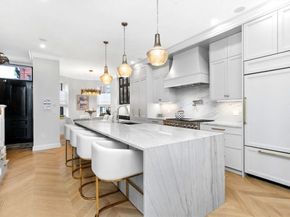 102 Saint Botolph St, Boston MA 02115