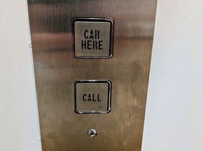 102 Saint Botolph St, Boston MA 02115