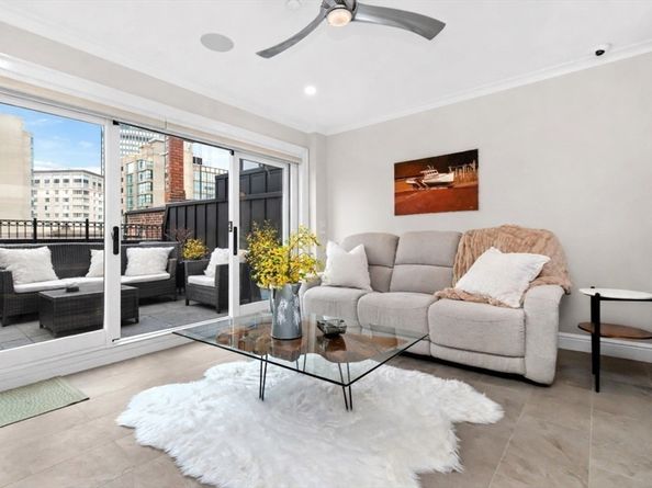 102 Saint Botolph St, Boston MA 02115