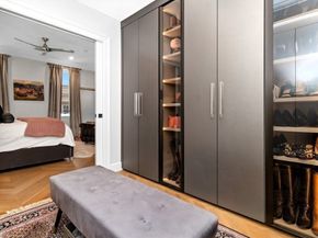 102 Saint Botolph St, Boston MA 02115