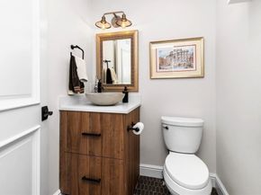 102 Saint Botolph St, Boston MA 02115