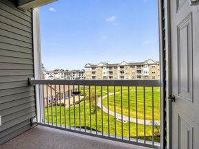 1 Francis Drive 309, Andover MA 01810