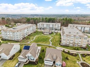 1 Francis Drive 309, Andover MA 01810