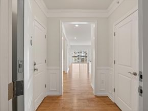 1 Francis Drive 309, Andover MA 01810