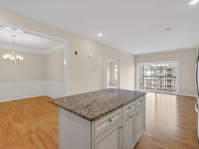 1 Francis Drive 309, Andover MA 01810