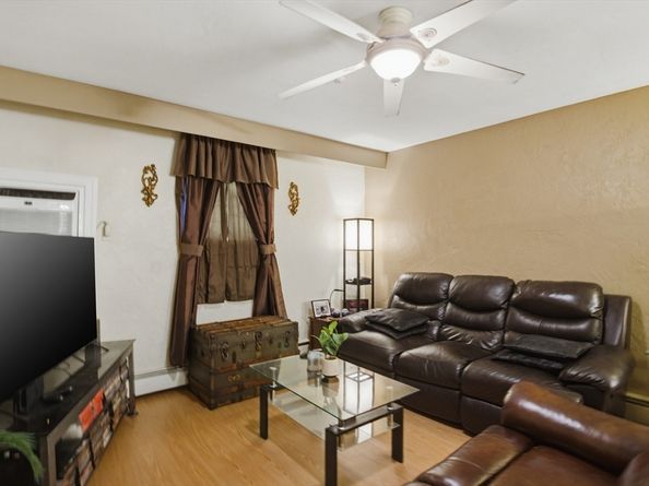 595 Revere Beach Parkway 5, Revere MA 02151