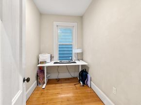68 Chestnut St 2, Brookline MA 02445
