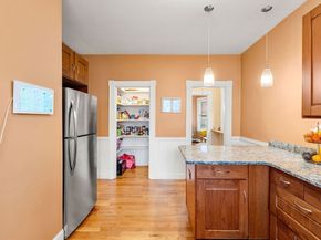 68 Chestnut St 2, Brookline MA 02445