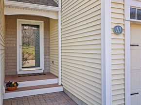 10 Trevor Ln 10, Hopkinton MA 01748