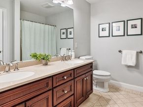 10 Trevor Ln 10, Hopkinton MA 01748