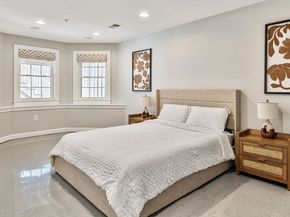 10 Trevor Ln 10, Hopkinton MA 01748