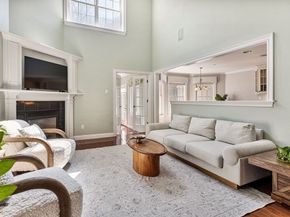 10 Trevor Ln 10, Hopkinton MA 01748
