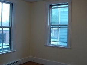 126 Pleasant St, Marblehead MA 01945