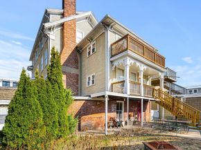 126 Pleasant St, Marblehead MA 01945