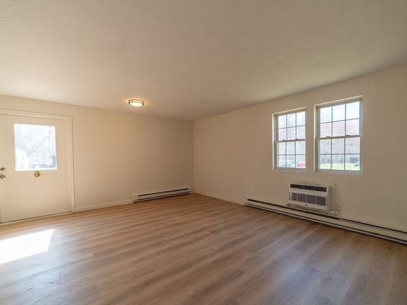 180 Main St 2110, Bridgewater MA 02324