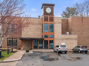 1 Aberdeen Way 109, Cambridge MA 02138
