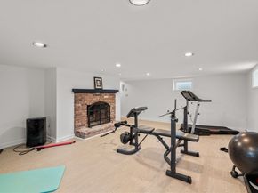 5 Whitney St, Sherborn MA 01770