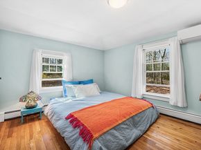17 Vale Rd, Wakefield MA 01880