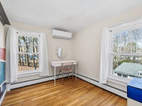 17 Vale Rd, Wakefield MA 01880