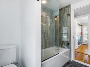 17 Vale Rd, Wakefield MA 01880