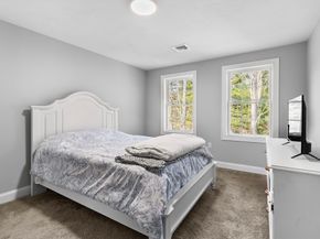 15 Christies Way 15, Holbrook MA 02343