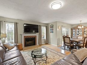 18 Meena Dr, Worcester MA 01603