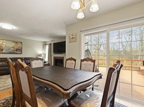 18 Meena Dr, Worcester MA 01603