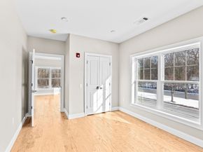 485 Blue Hills Parkway 21, Milton MA 02186
