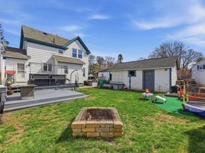 9 Hamilton Street, Clinton MA 01510