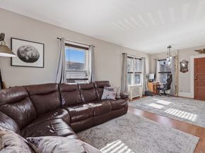 9 Hamilton Street, Clinton MA 01510