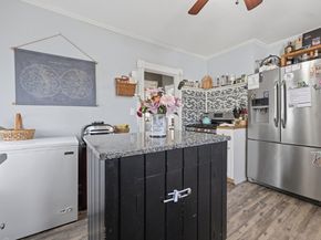 9 Hamilton Street, Clinton MA 01510