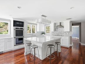 192 Prospect St, Hingham MA 02043
