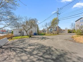 90 Water St, Danvers MA 01923