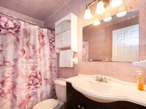 59 Rosewood Dr 59, Stoughton MA 02072