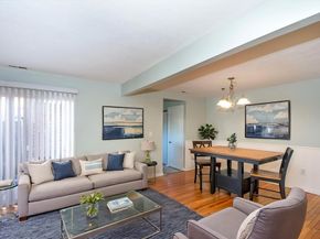 59 Rosewood Dr 59, Stoughton MA 02072