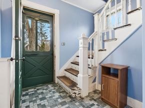 513 Maple St, Danvers MA 01923
