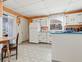 513 Maple St, Danvers MA 01923