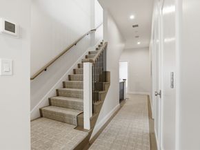 407 E 7th St 2, Boston MA 02127